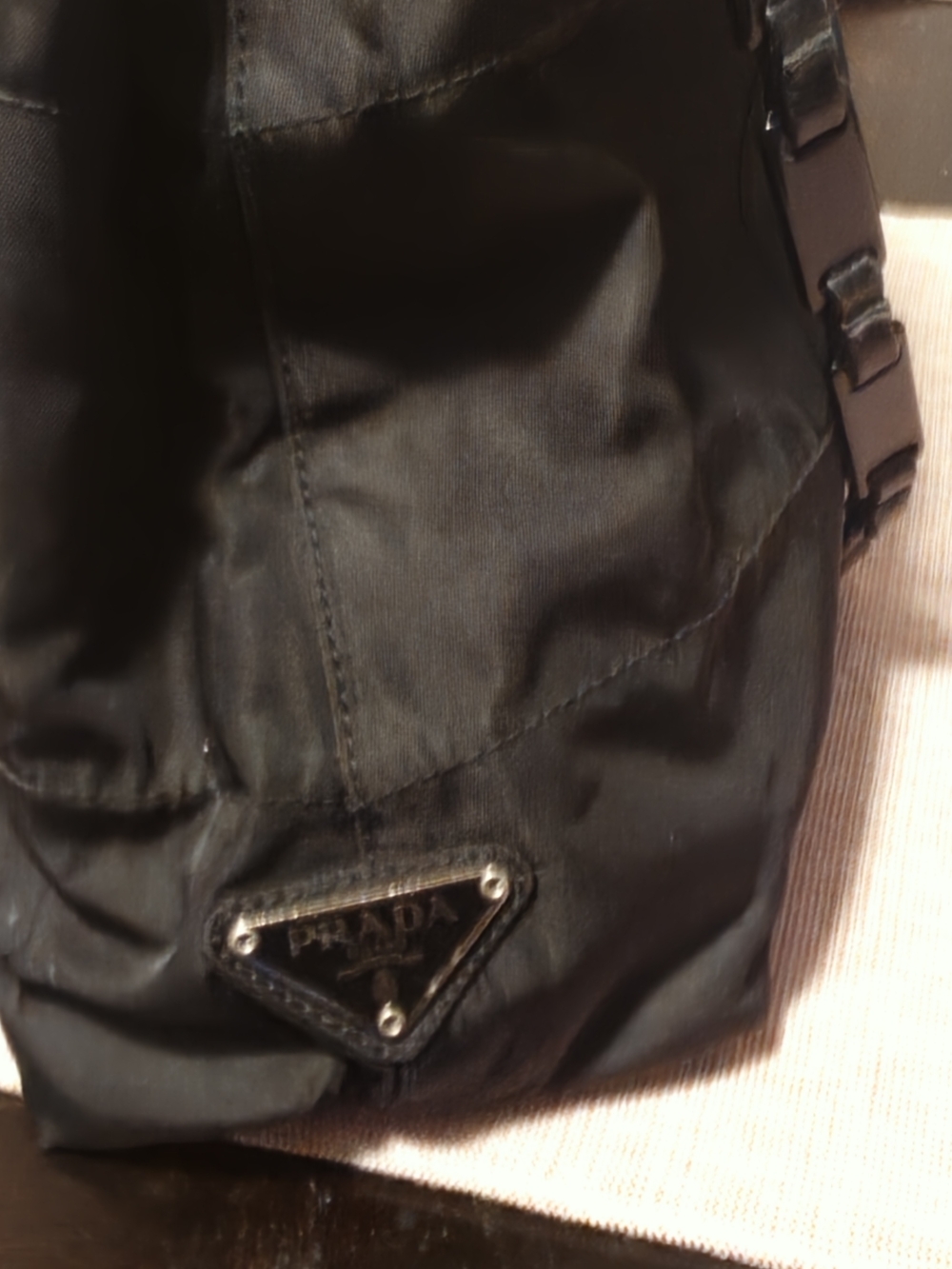 Vintage Prada Tessuto black nylon triangle logo shoulder bag. - Picture 2 of 6